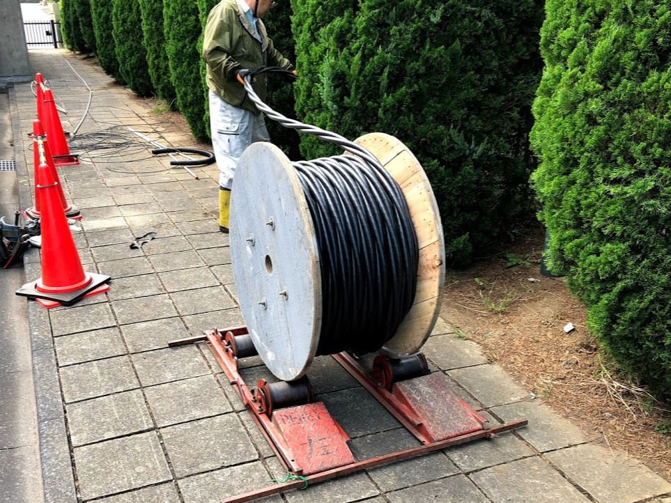 高圧ケーブル改修工事_施工前
