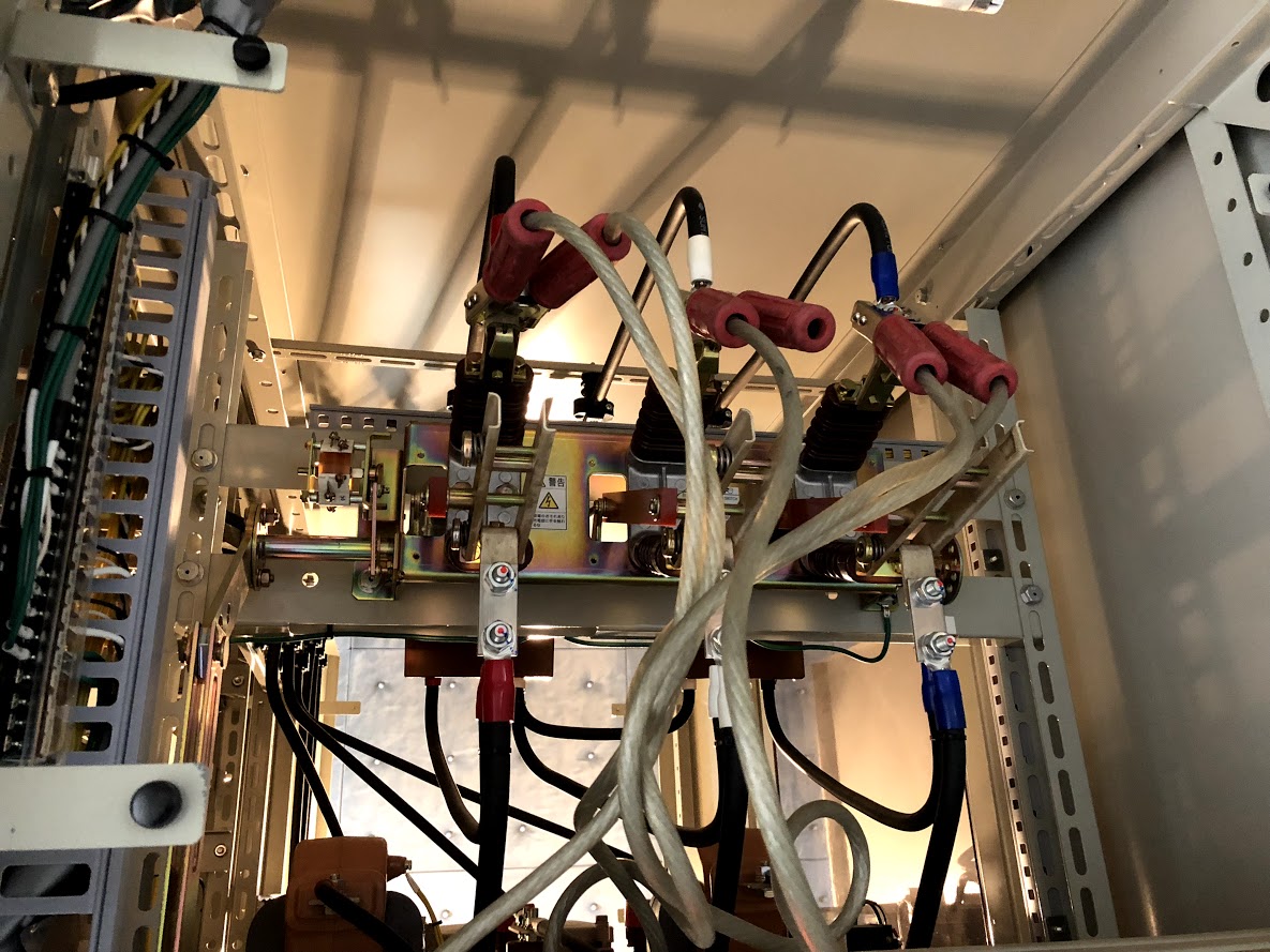 高圧ケーブル改修工事_施工前