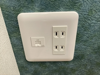 LAN配線敷設工事 施工事例1