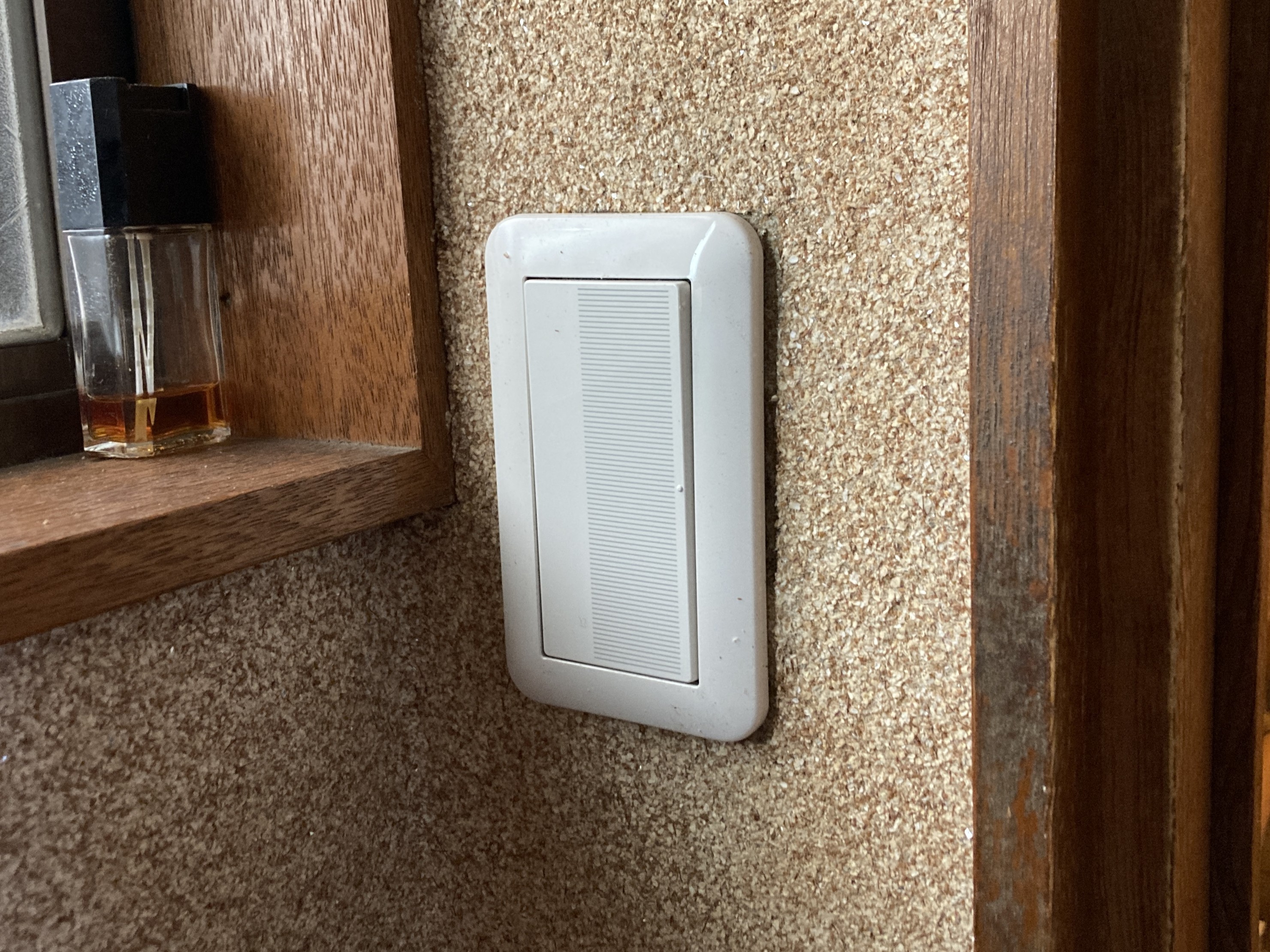 コンセント交換工事 施工後